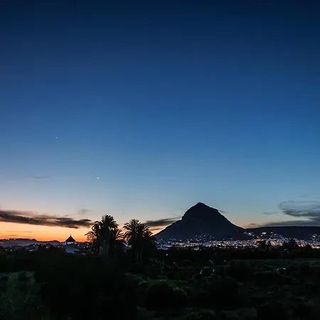 Arenal With Great Montgo Sunset Views Appartement *